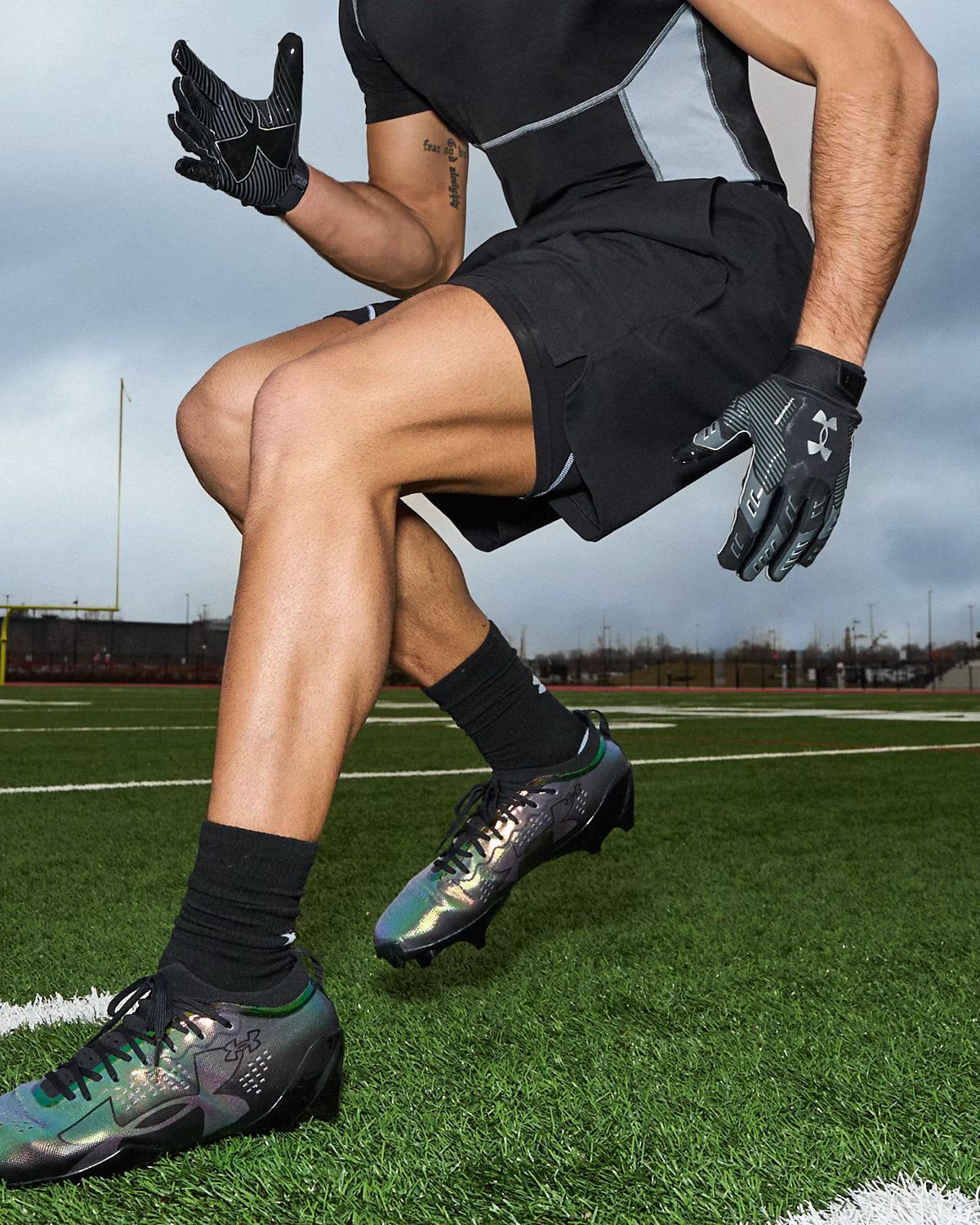 UA Vanish Wven Short 2.0 6in