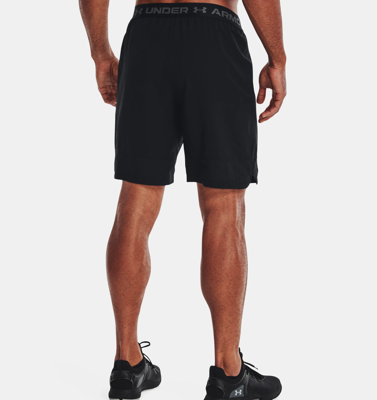 UA Vanish Woven 6in Shorts