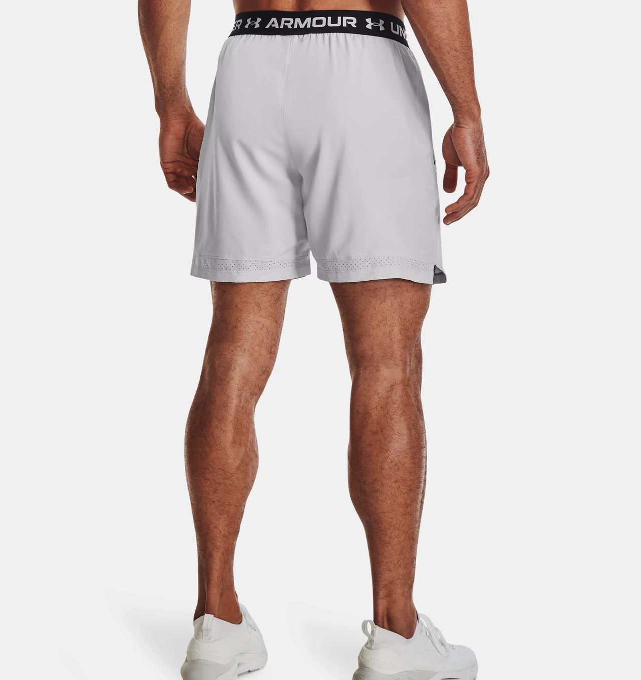 Vanish Woven 6in Shorts  (Gray)