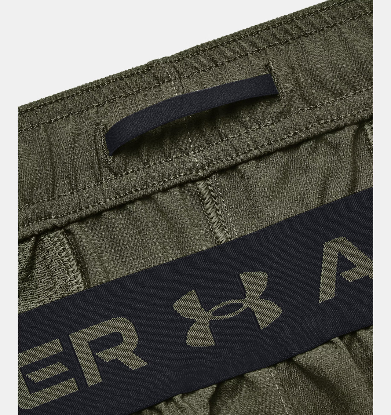 UA Vanish Woven 6in Shorts