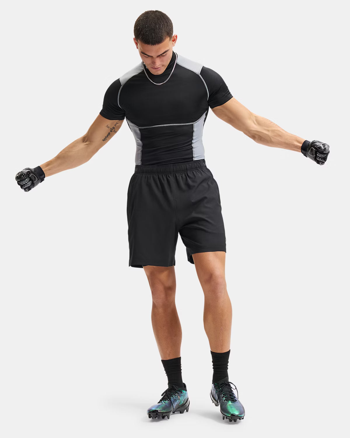 UA Vanish Wven Short 2.0 6in